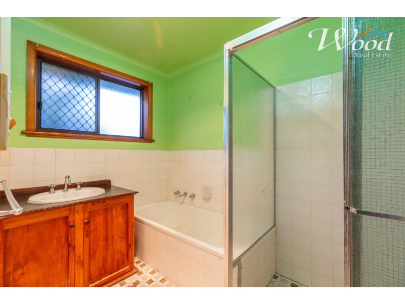 388 Dick Rd, Lavington NSW 2641