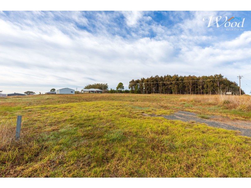 577 Burma Rd, Table Top NSW 2640