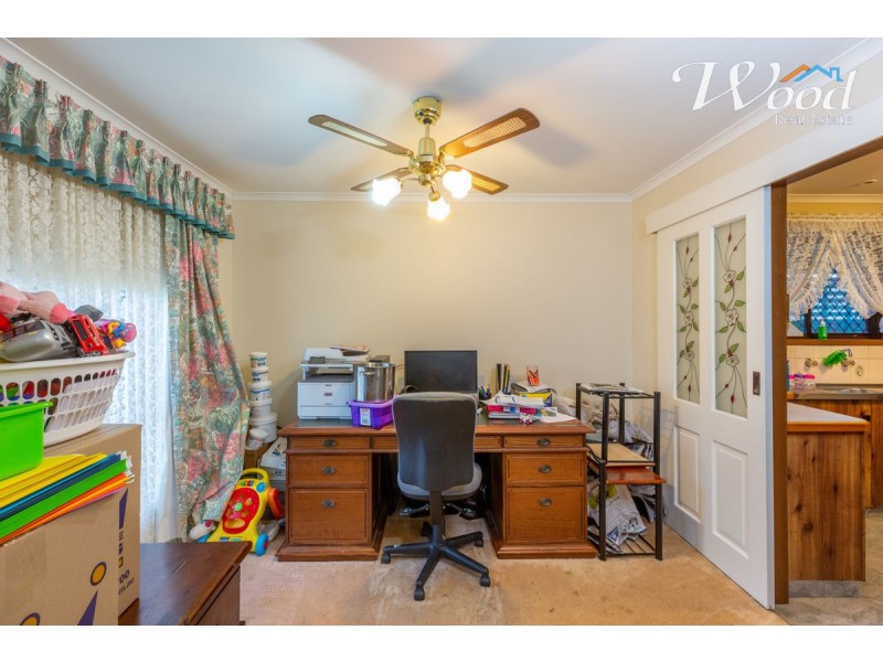 365 Shirleen Cres, Lavington NSW 2641