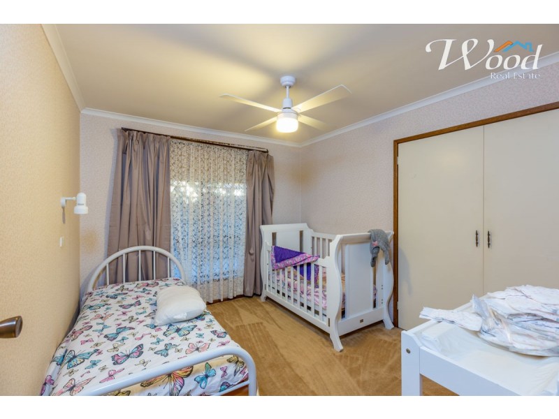 365 Shirleen Cres, Lavington NSW 2641