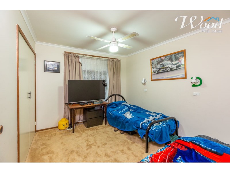 365 Shirleen Cres, Lavington NSW 2641