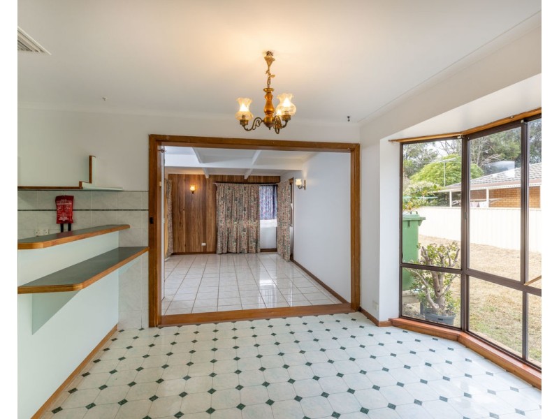 412 Schaefer St, Lavington NSW 2641