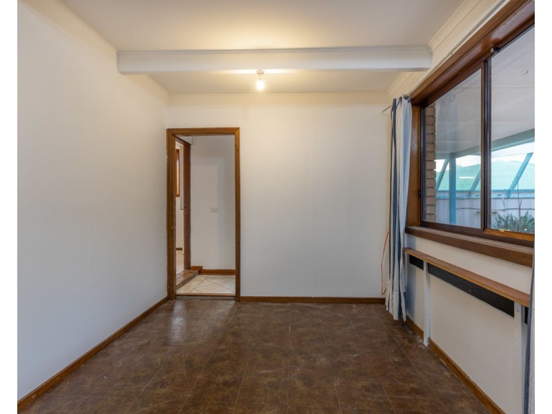 412 Schaefer St, Lavington NSW 2641