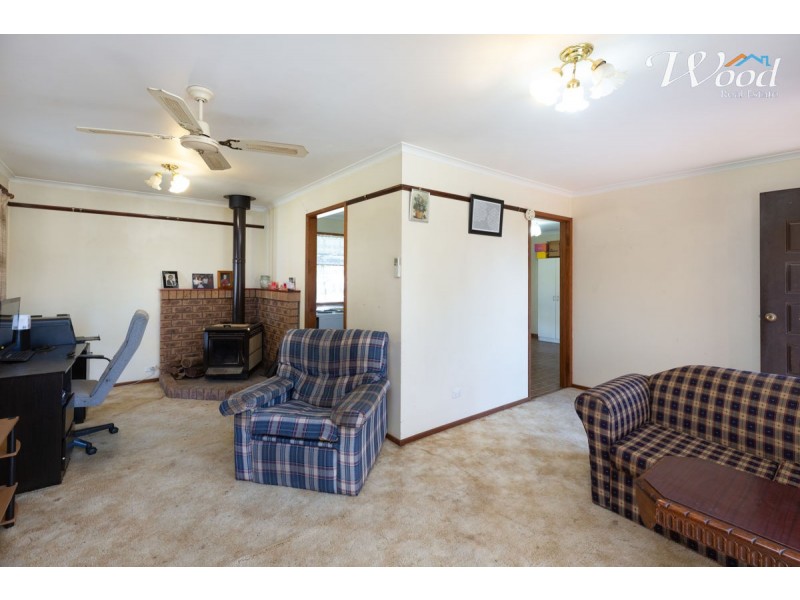 1 MacTrebley Pl, Culcairn NSW 2660