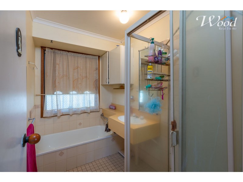 1 MacTrebley Pl, Culcairn NSW 2660