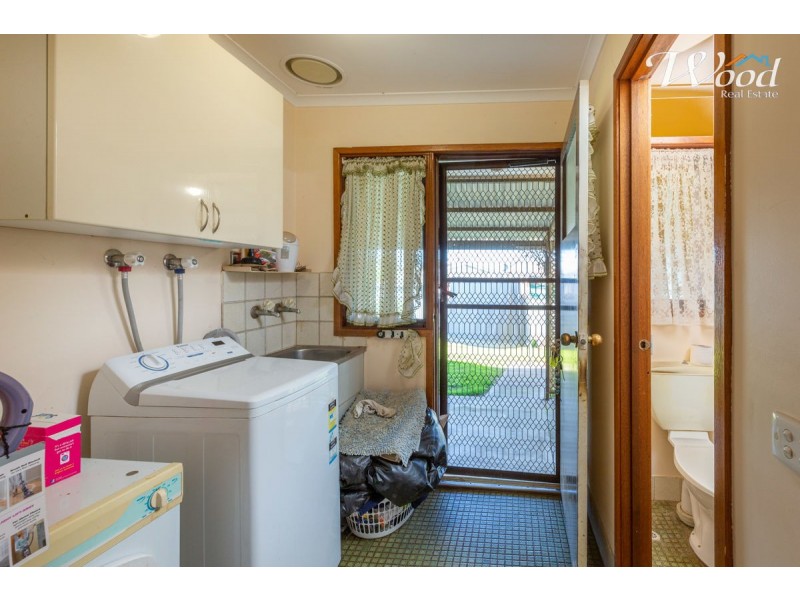 1 MacTrebley Pl, Culcairn NSW 2660