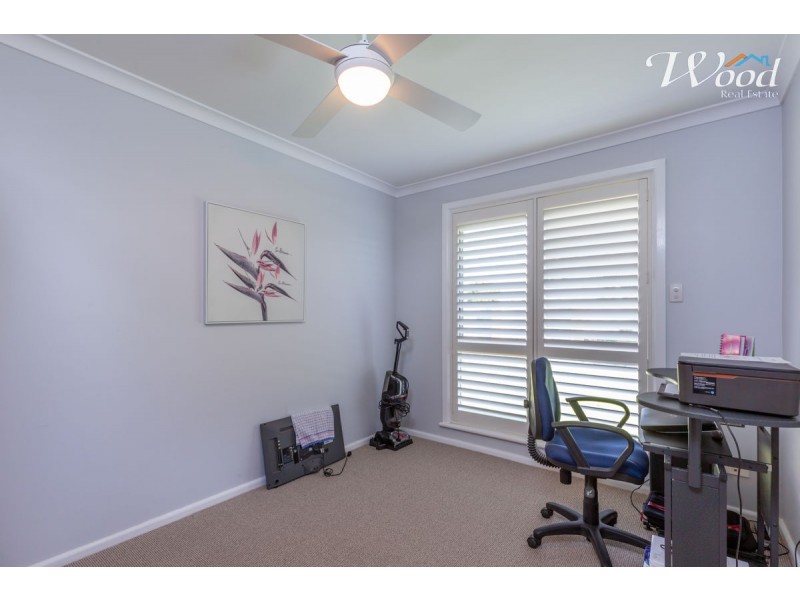 558 Schneider St, Lavington NSW 2641
