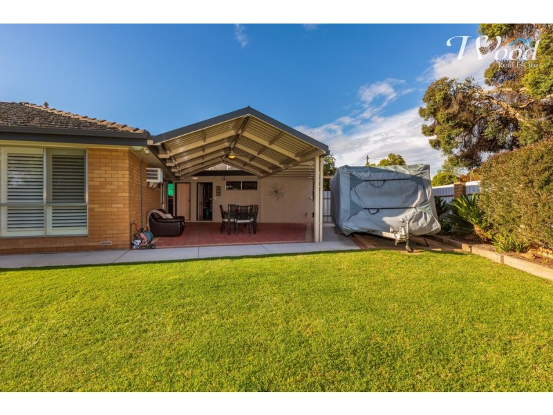 558 Schneider St, Lavington NSW 2641