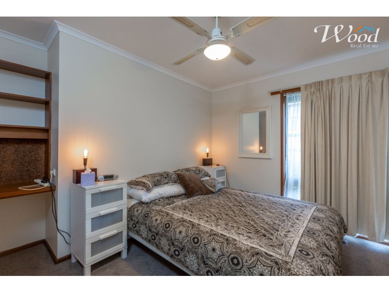394 Halehaven Cres, Lavington NSW 2641