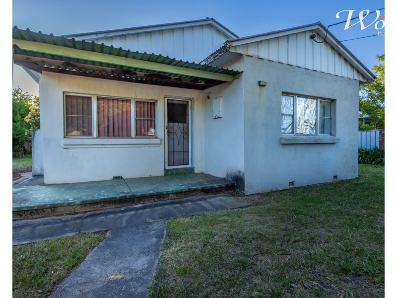 495 McKenzie St, Lavington NSW 2641