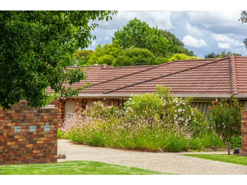 Unit 6, 5 La Fontaine Ave, Lavington NSW 2641
