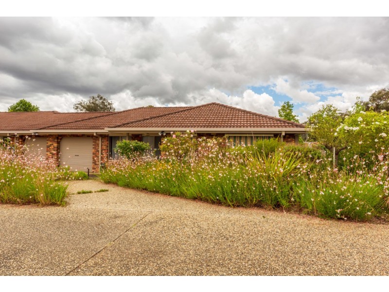 Unit 6, 5 La Fontaine Ave, Lavington NSW 2641
