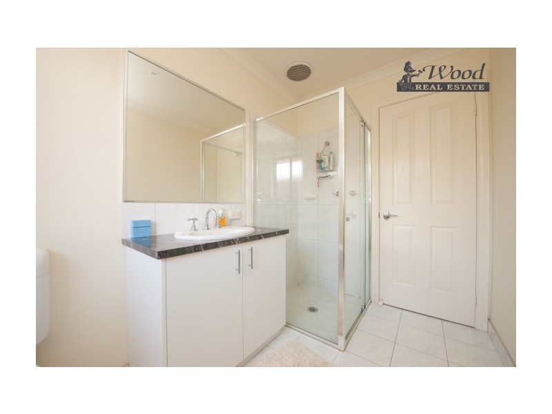 80 Huon St, Jindera NSW 2642