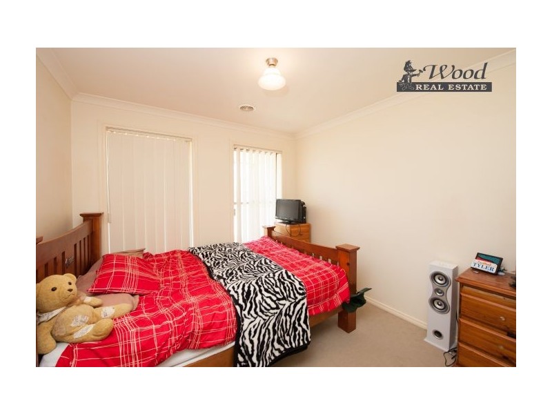80 Huon St, Jindera NSW 2642