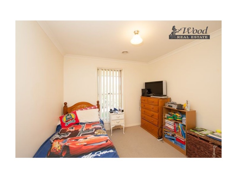 80 Huon St, Jindera NSW 2642