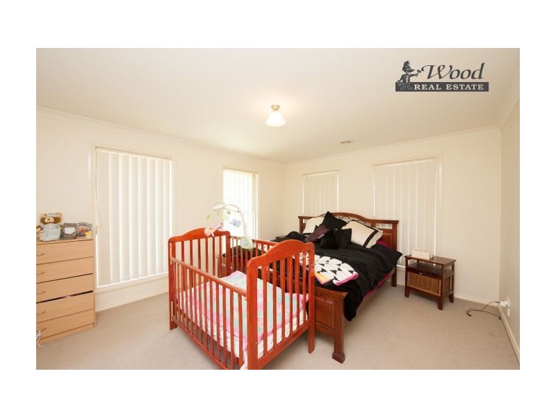 80 Huon St, Jindera NSW 2642