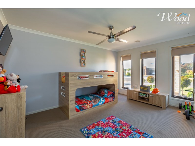 10 Britton Crt, Jindera NSW 2642