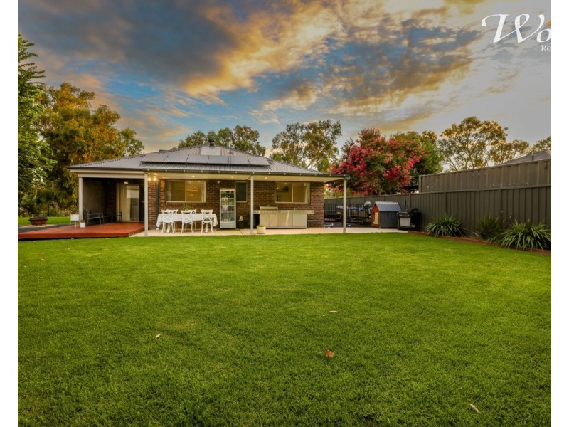 112 Pioneer Drive, Jindera NSW 2642