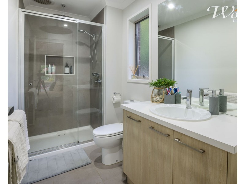 112 Pioneer Drive, Jindera NSW 2642