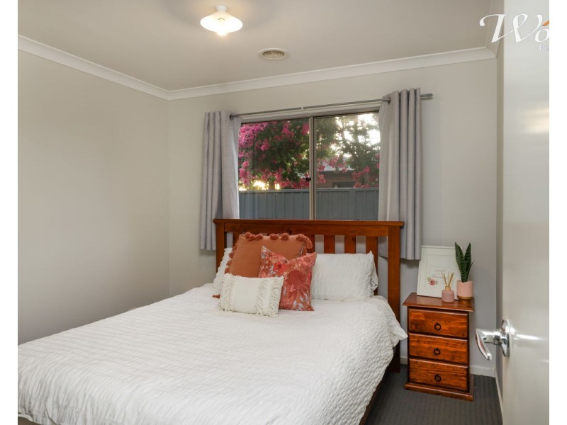 112 Pioneer Drive, Jindera NSW 2642
