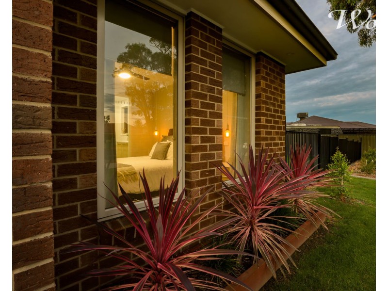 112 Pioneer Drive, Jindera NSW 2642