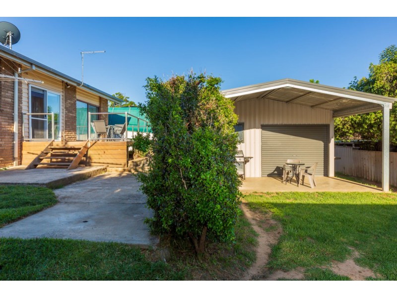 657 Briardale Rd, Lavington NSW 2641