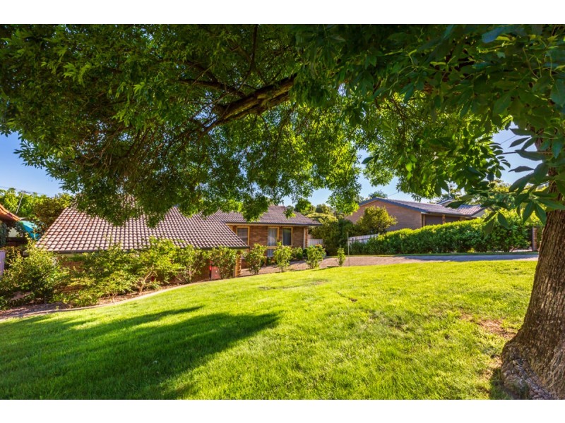657 Briardale Rd, Lavington NSW 2641