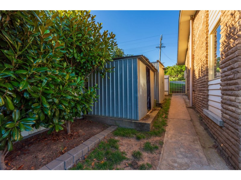 657 Briardale Rd, Lavington NSW 2641