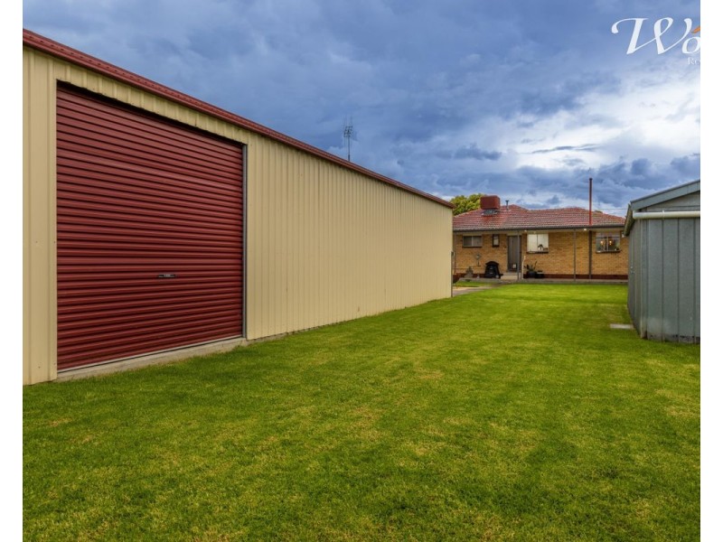 541 Williams St, Lavington NSW 2641