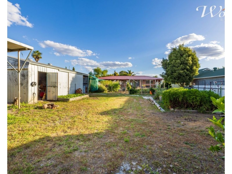 16 Keirath St, Henty NSW 2658