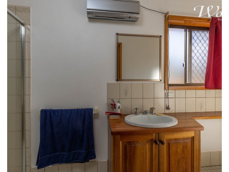 16 Keirath St, Henty NSW 2658