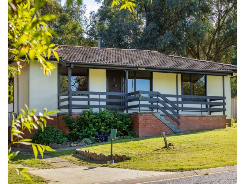 30 Hibiscus Cres, West Albury NSW 2640