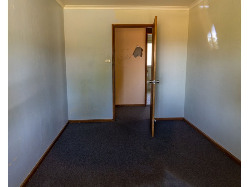 30 Hibiscus Cres, West Albury NSW 2640