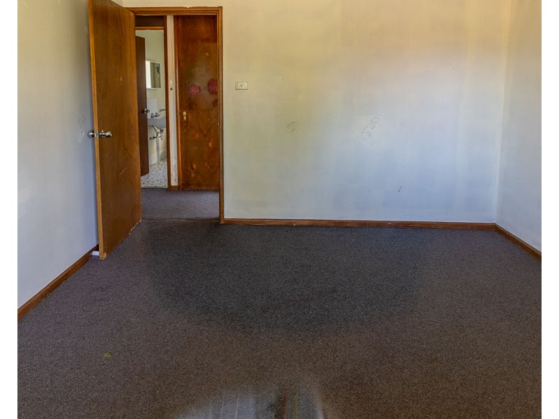 30 Hibiscus Cres, West Albury NSW 2640