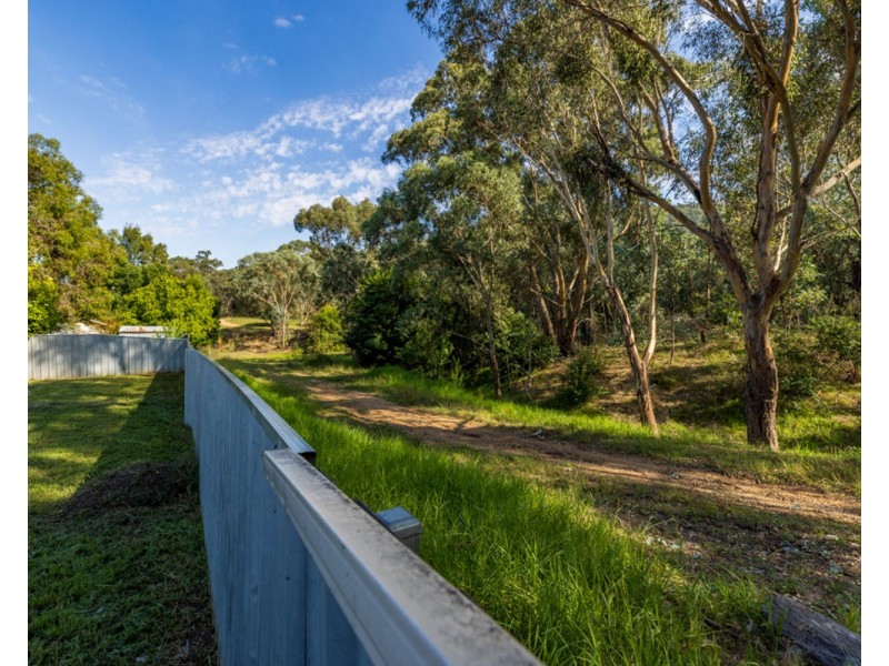 30 Hibiscus Cres, West Albury NSW 2640