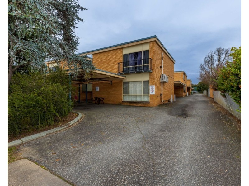 11/562 Union Rd, Lavington NSW 2641