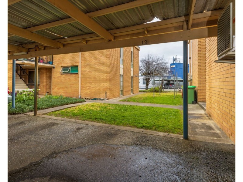 11/562 Union Rd, Lavington NSW 2641