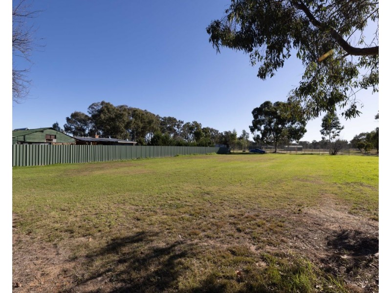 5 Ivy St, Gerogery NSW 2642