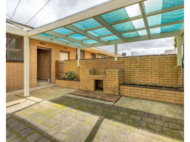 552 Comans Ave, Lavington NSW 2641