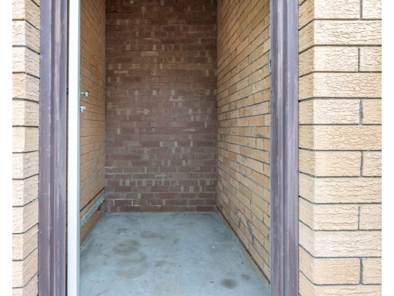 552 Comans Ave, Lavington NSW 2641