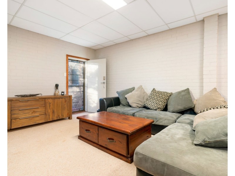 423 Parkview Cres (Quicks Hill), Lavington NSW 2641