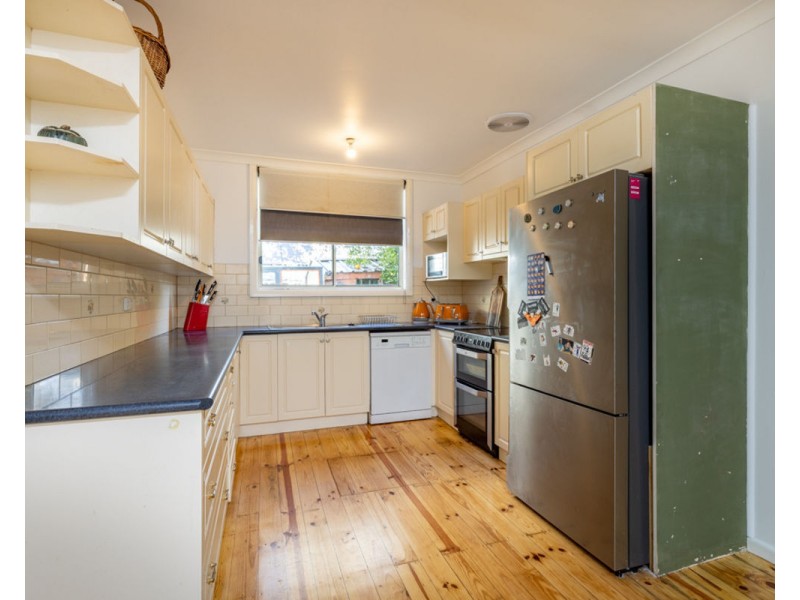 109 Mitchell St, Jindera NSW 2642