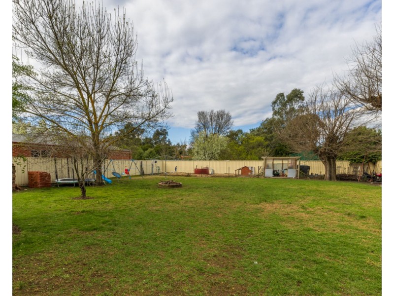 109 Mitchell St, Jindera NSW 2642