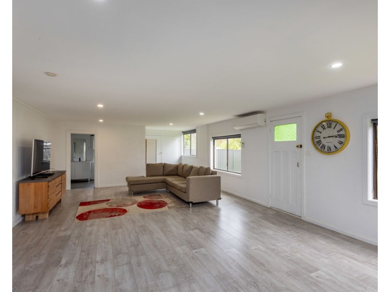 5 Keirath St, Henty NSW 2658