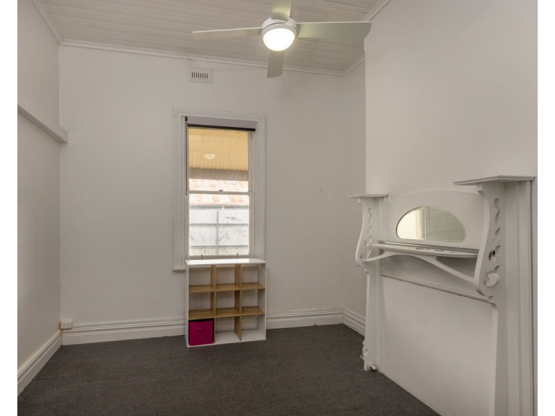 5 Keirath St, Henty NSW 2658