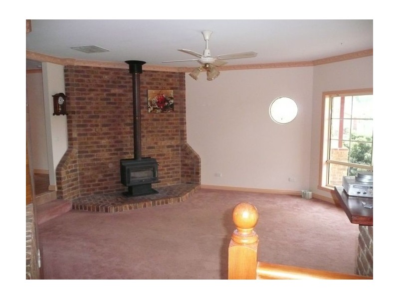 41 Jacob Crescent, Lavington NSW 2641