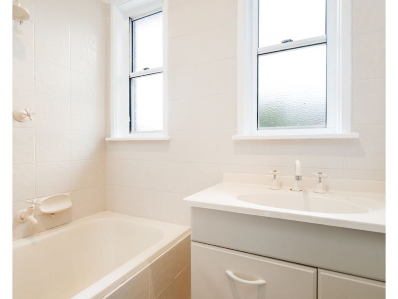 954 Sylvania Ave, North Albury NSW 2640