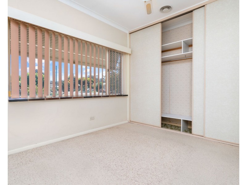 502 Parnall St, Lavington NSW 2641