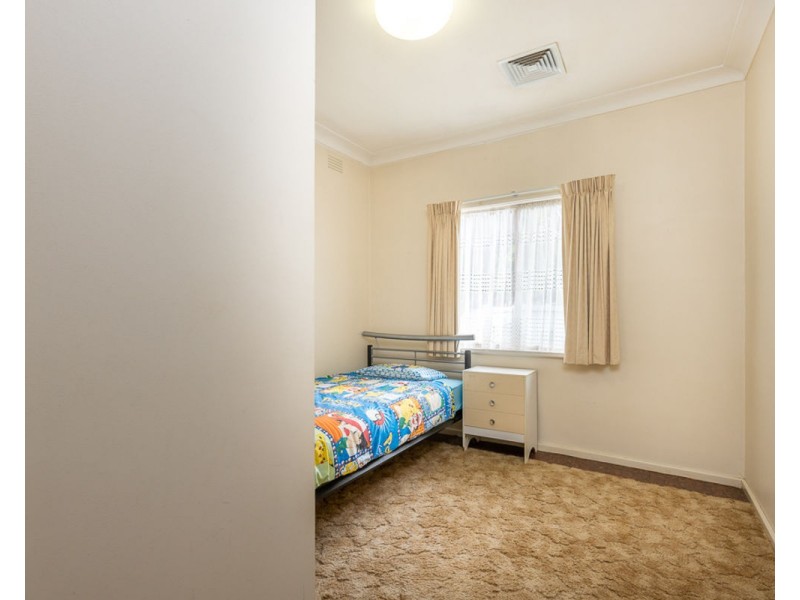516 Marshall St, Lavington NSW 2641