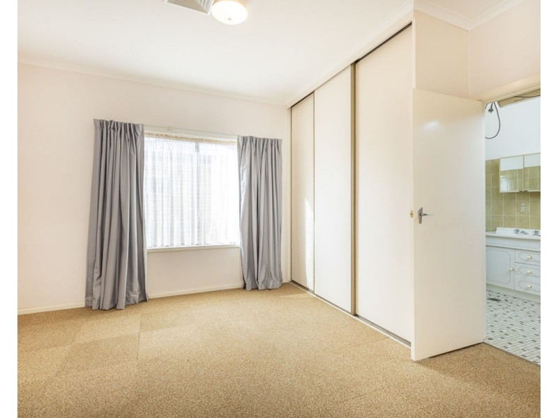 516 Marshall St, Lavington NSW 2641